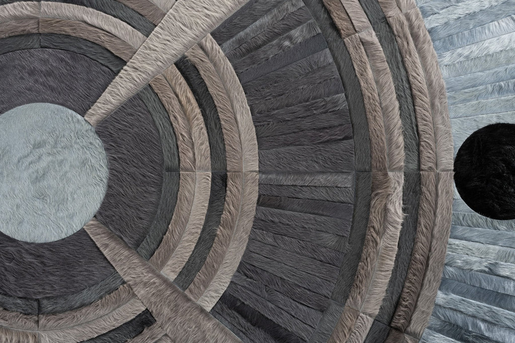 Atlas / Hide Rug / 22652