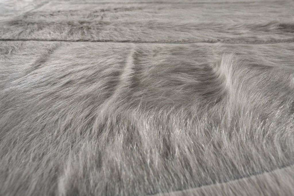 Custom / Hide Rug / 16326