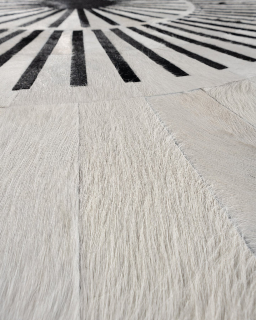 Custom / Hide Rug / 16940