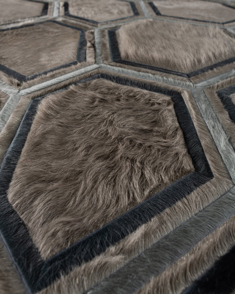 Stack / Hide Rug / 16620