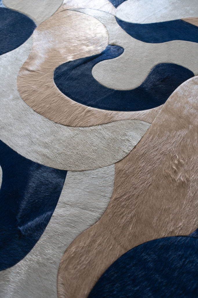 Lucid / Hide Rug / 14931