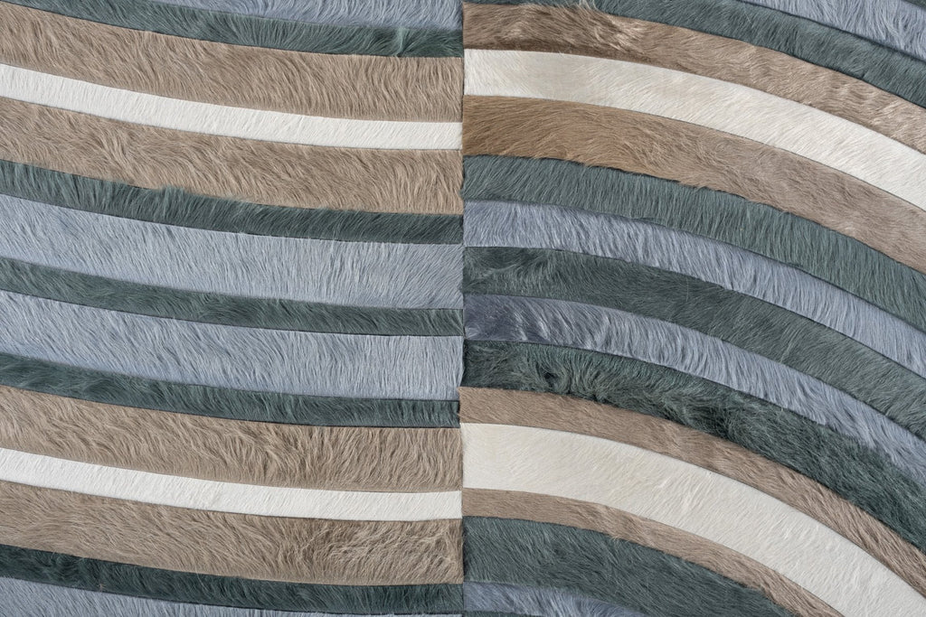 Meridian / Hide Rug / 15696