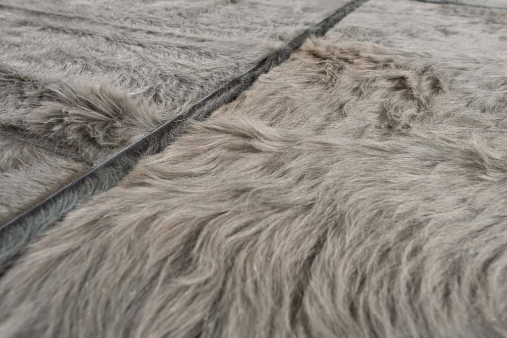 Custom / Hide Rug / 16326