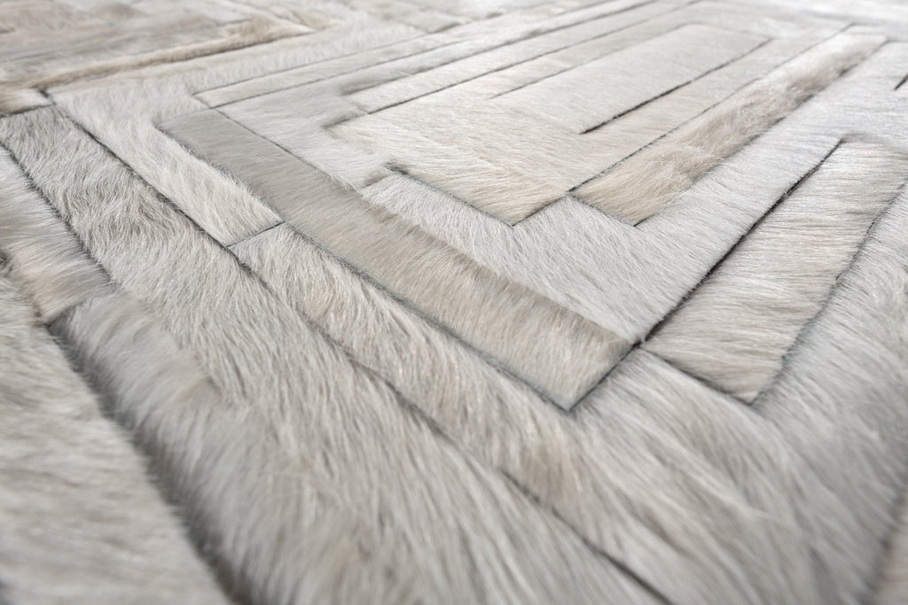 Custom / Hide Rug / 12424