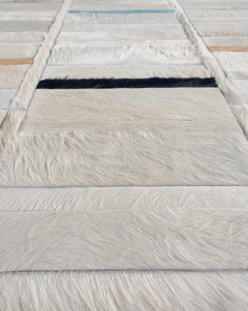 Boardwalk / Hide Rug / 16801