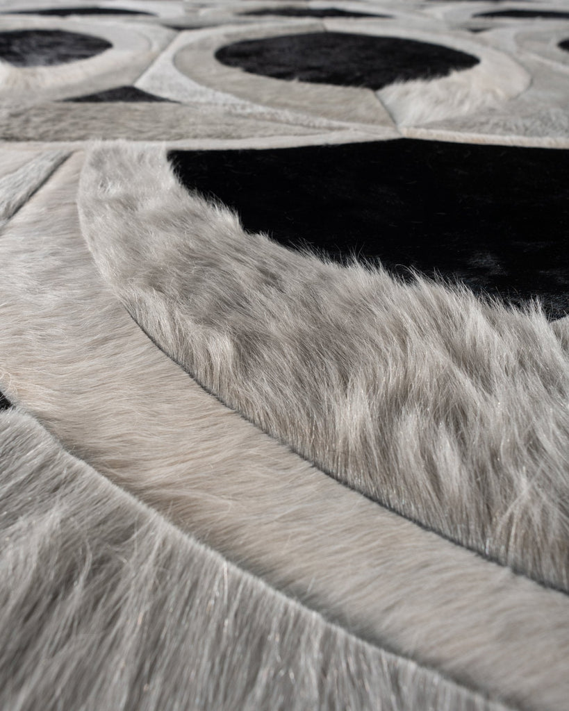 Eclipse / Hide Rug / 16883