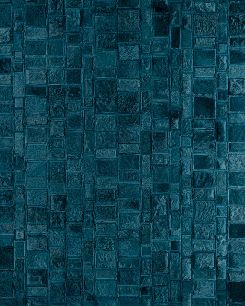 Confusion / Hide Rug / 09901