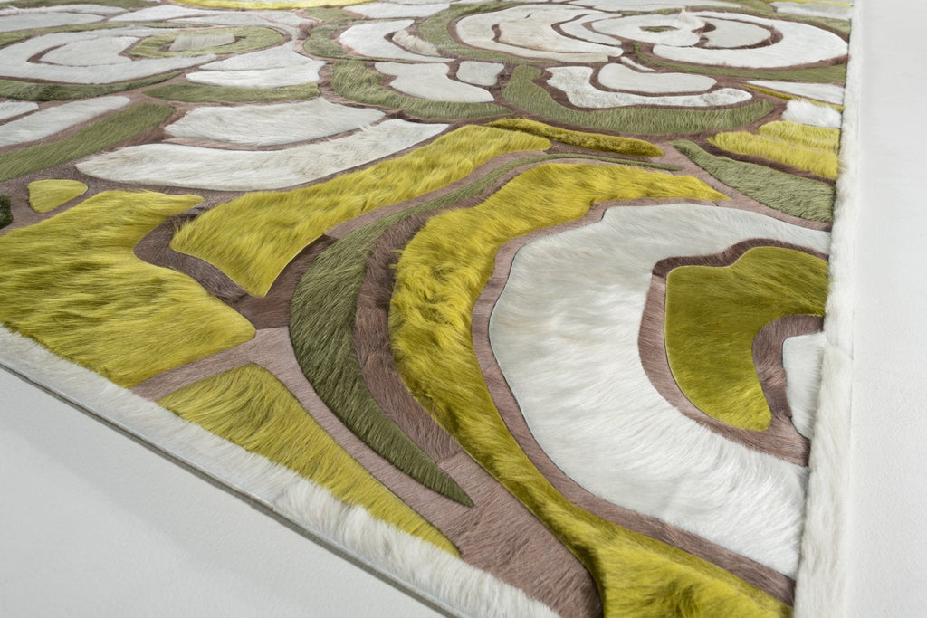 Bloom / Hide Rug / 15983
