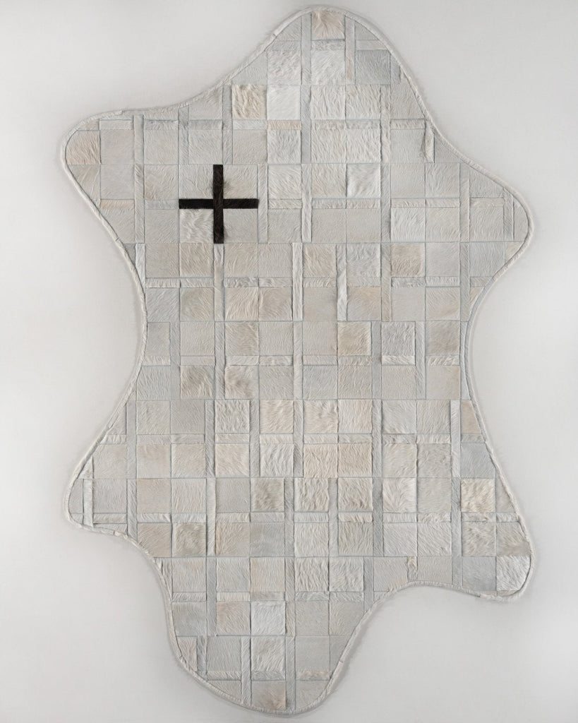 Crossfire / Hide Rug / 16541