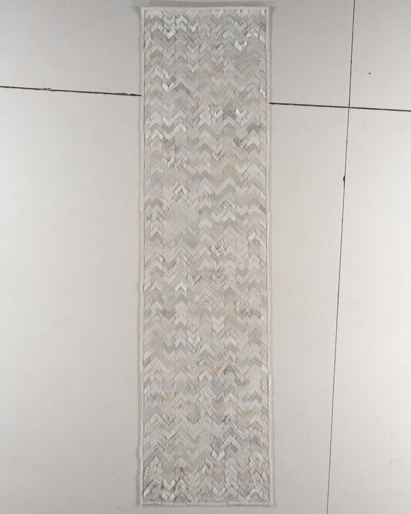 Vandal / Hide Rug / 17330