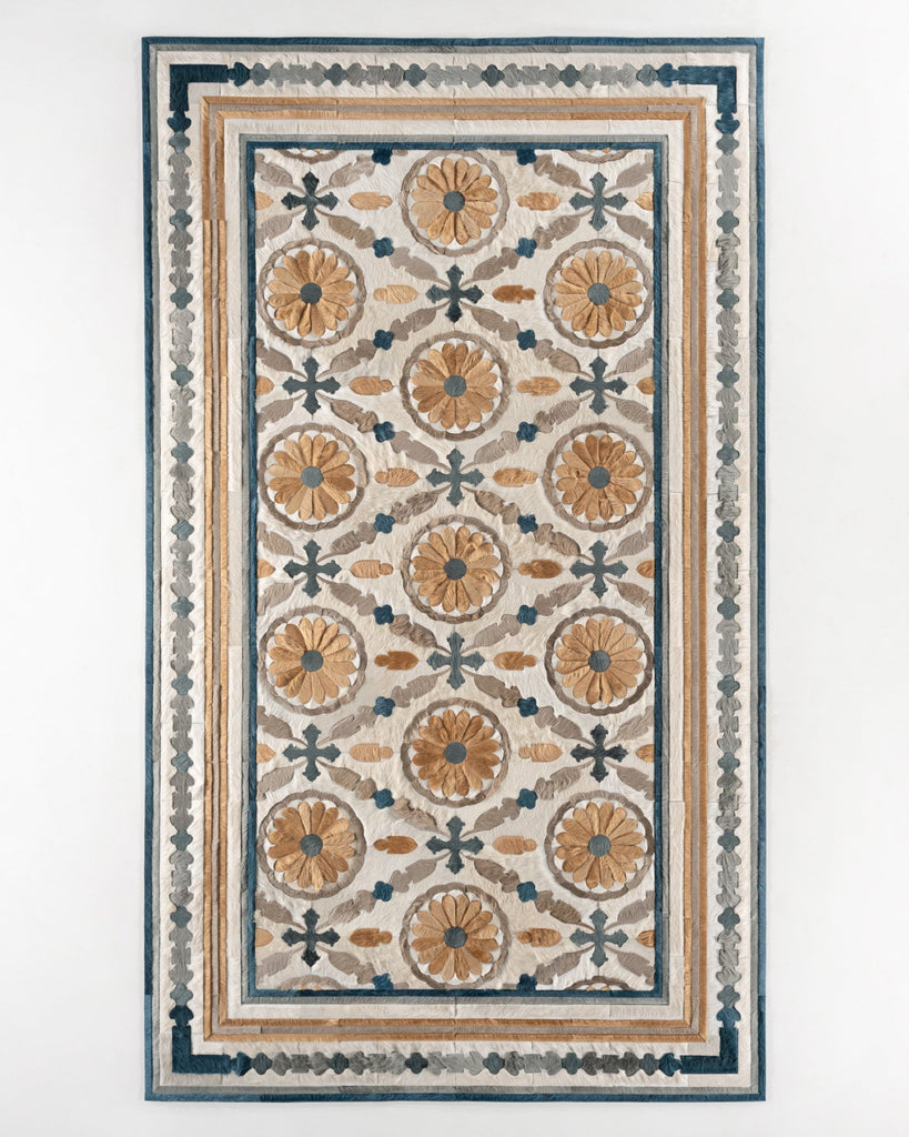 Aubusson / Hide Rug / 18329