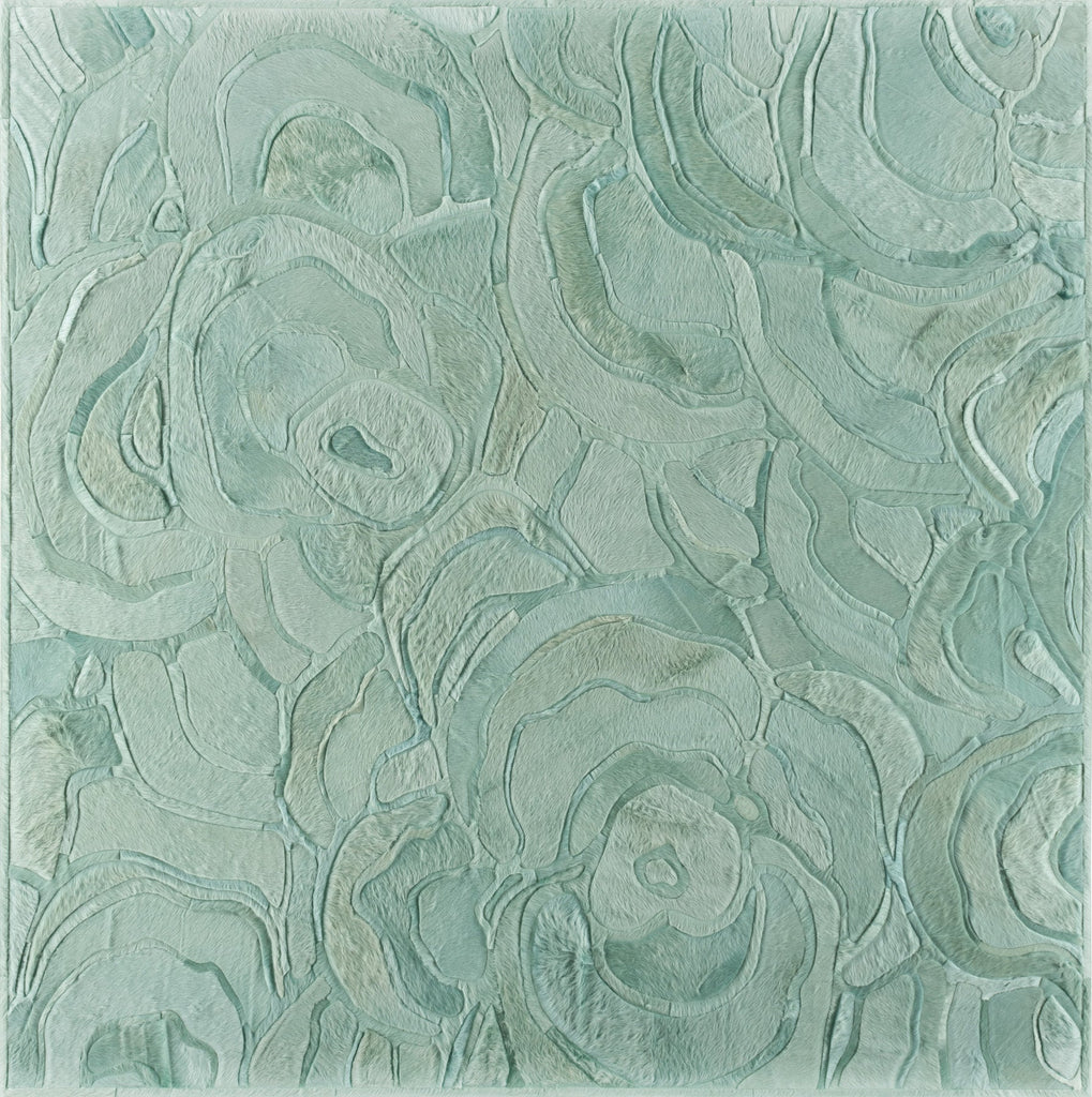 Bloom / Hide Rug / 18771