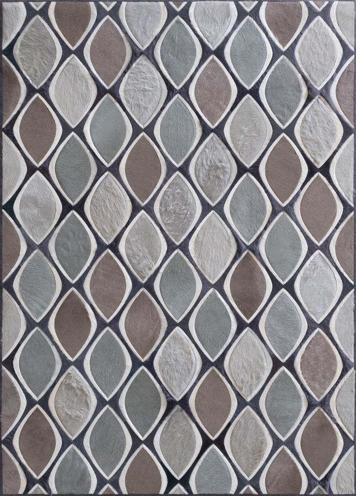 Flaunt / Hide Rug / 15538
